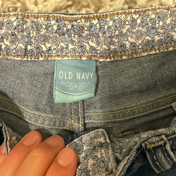2/$15 Old Navy - Jean Shorts - Picture 3 of 5